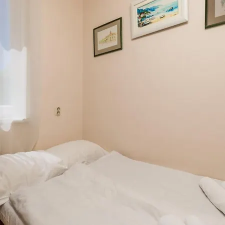 Rona Zdenka Apartment *