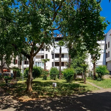 Apartment Rona Zdenka Porec